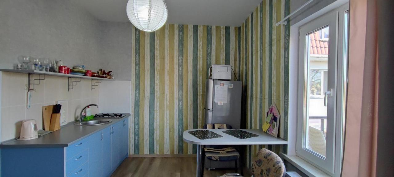 Bambukovyi Gai Apartment Киев Екстериор снимка