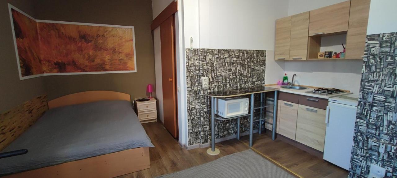 Bambukovyi Gai Apartment Киев Екстериор снимка