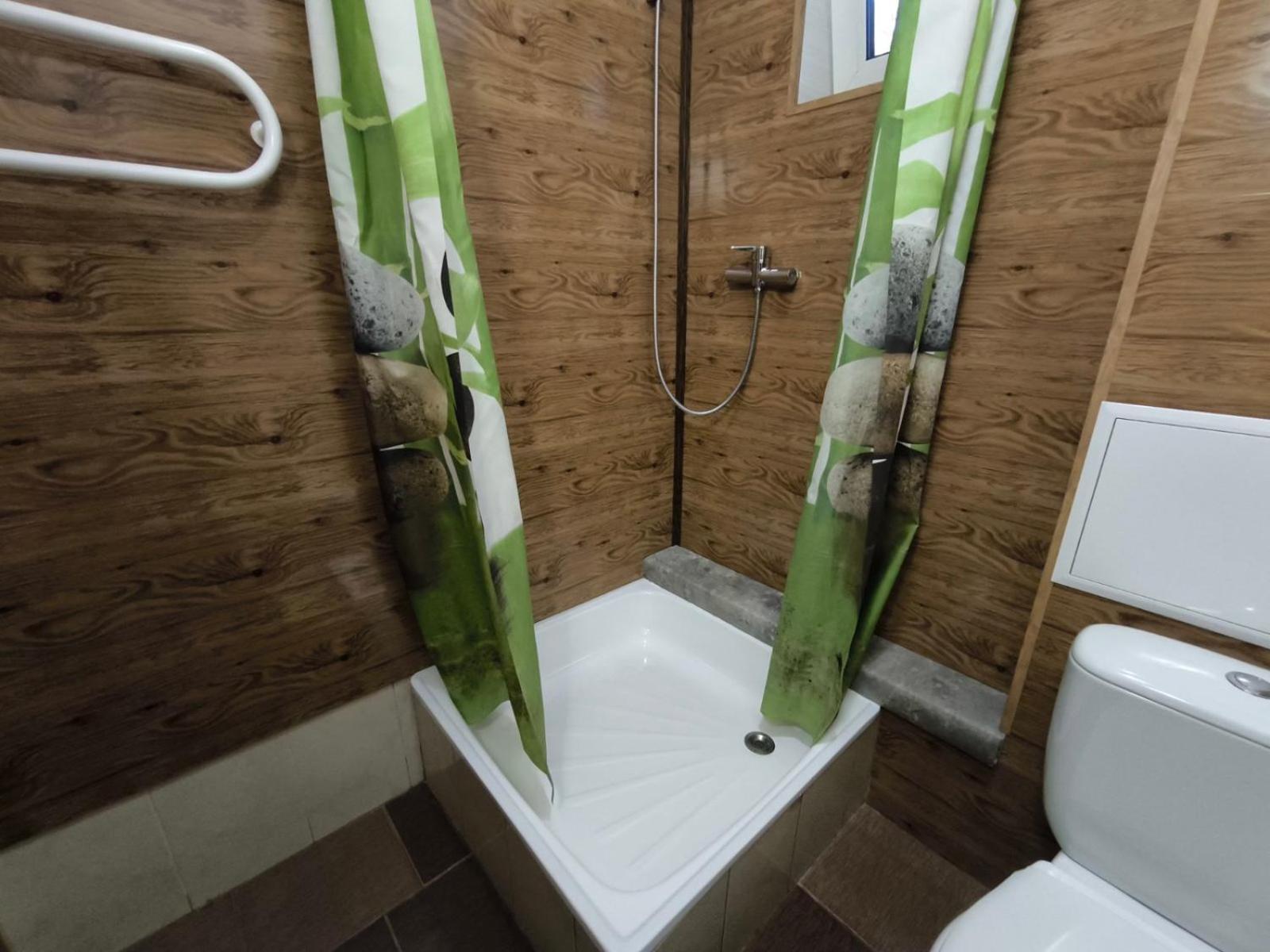 Bambukovyi Gai Apartment Киев Екстериор снимка