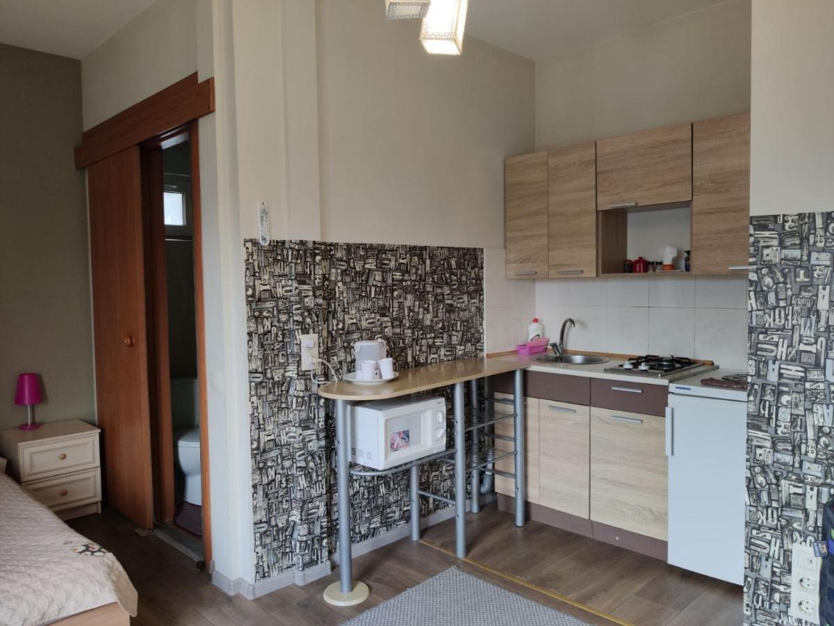 Bambukovyi Gai Apartment Киев Екстериор снимка